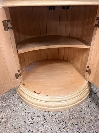 LEXINGTON Italian Style Night Stand