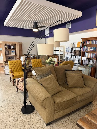 3 Bulb Arch  Floor Lamp