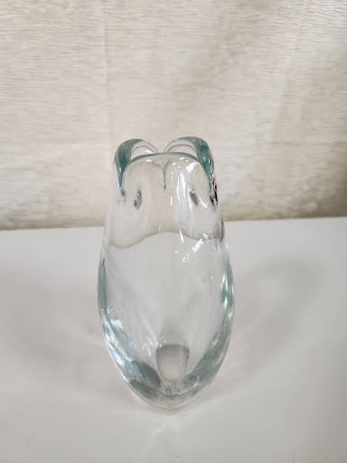 7" Thick Glass Rose Vase