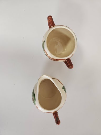 2 Piece sugar bowl no lid with creamer