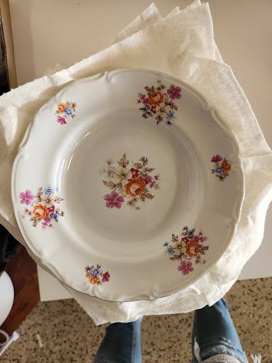 8 1/4 Salad Bowls China