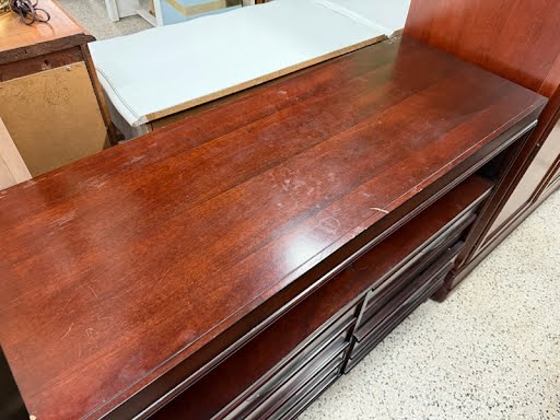 DK Wood Dresser