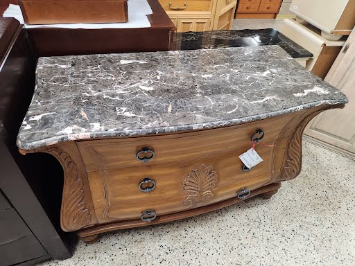 Collezione Europa Marble Chest