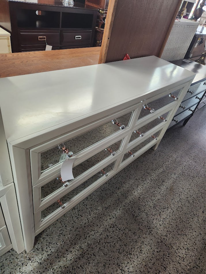American Signature Dresser