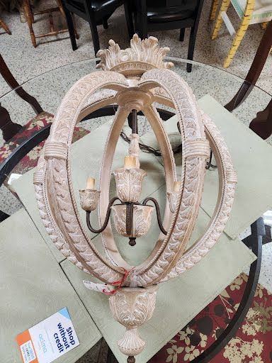Cottage Chic, Dauphin Small Chandelier
