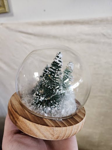 Christmas Decor 4"