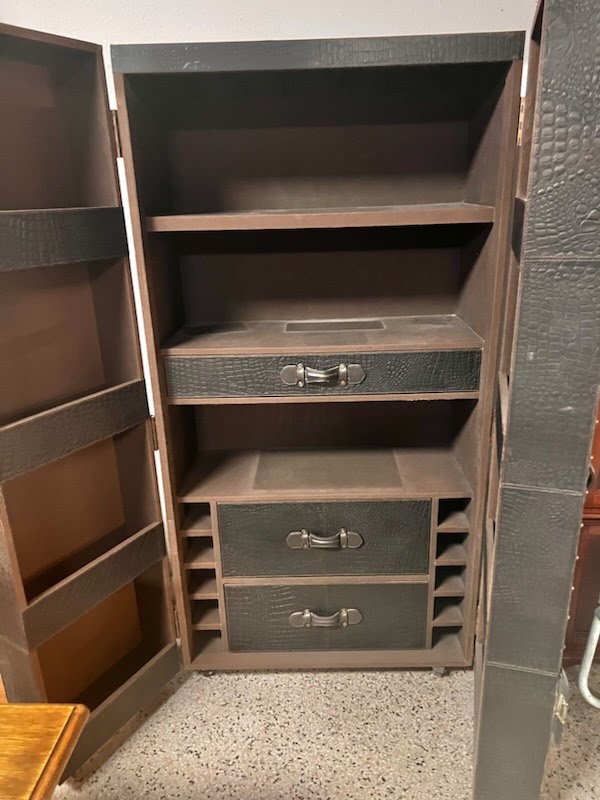 Black Texture Croc Leather Bar Cabinet