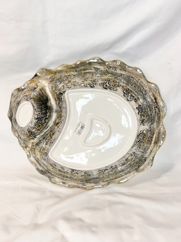 Chip and Dip Oyster Green Dish
