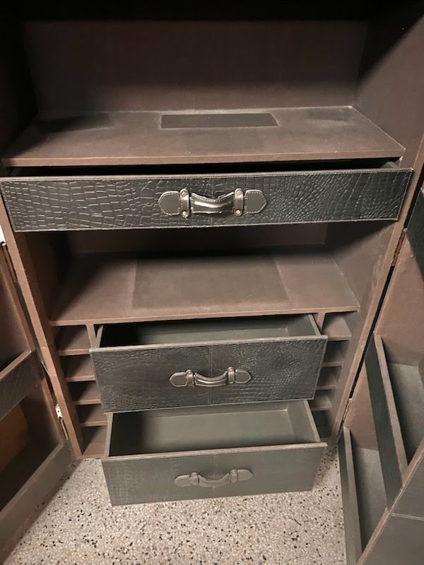 Black Texture Croc Leather Bar Cabinet