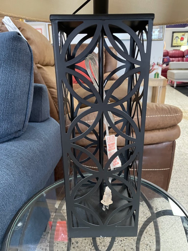 SET OF 2 - Black Leaf Design Table Lamps