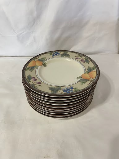 Home Item- 6" Plates w/ Fruit Design