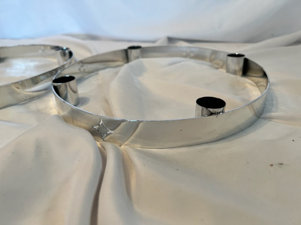 Set/2 Round Silver Candle Stick Holder