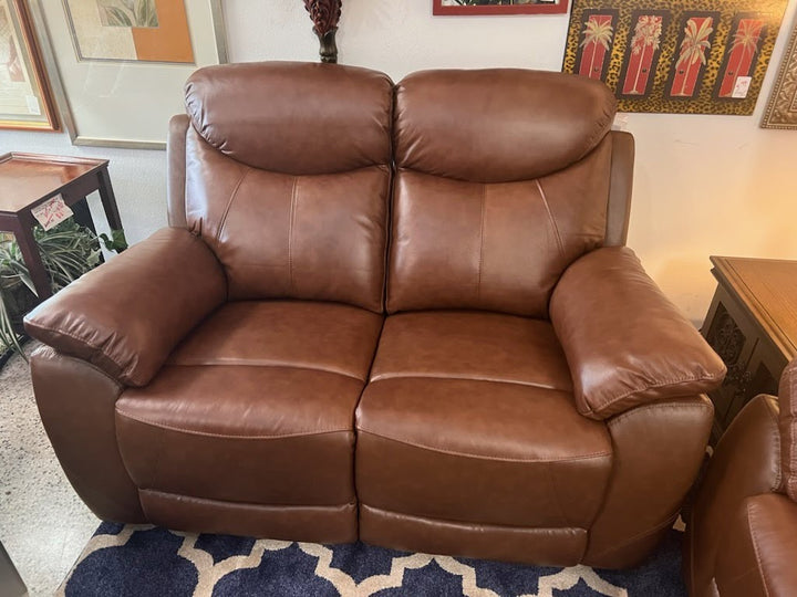 BRAND NEW Brazil Chocolate Leather Reclining Love Seat