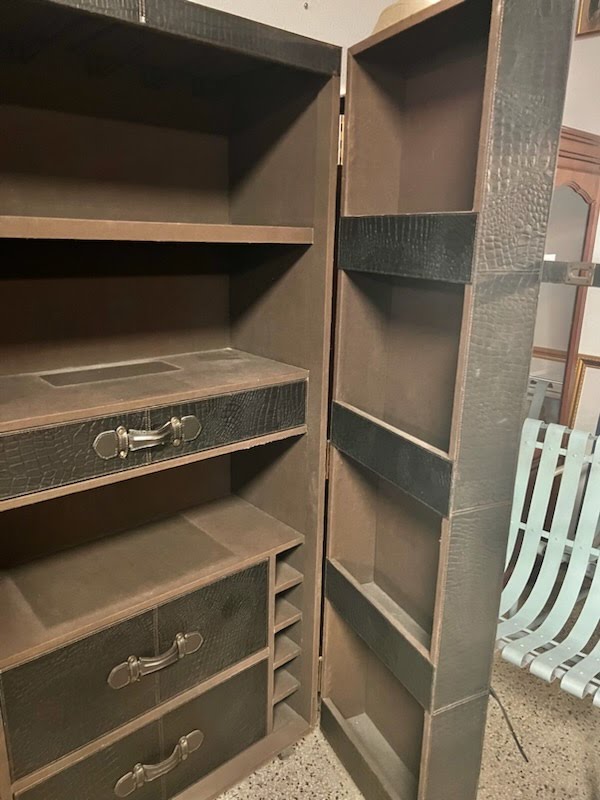 Black Texture Croc Leather Bar Cabinet