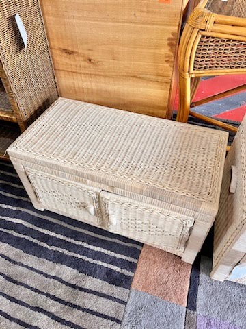 Wicker Whitewash Trunk