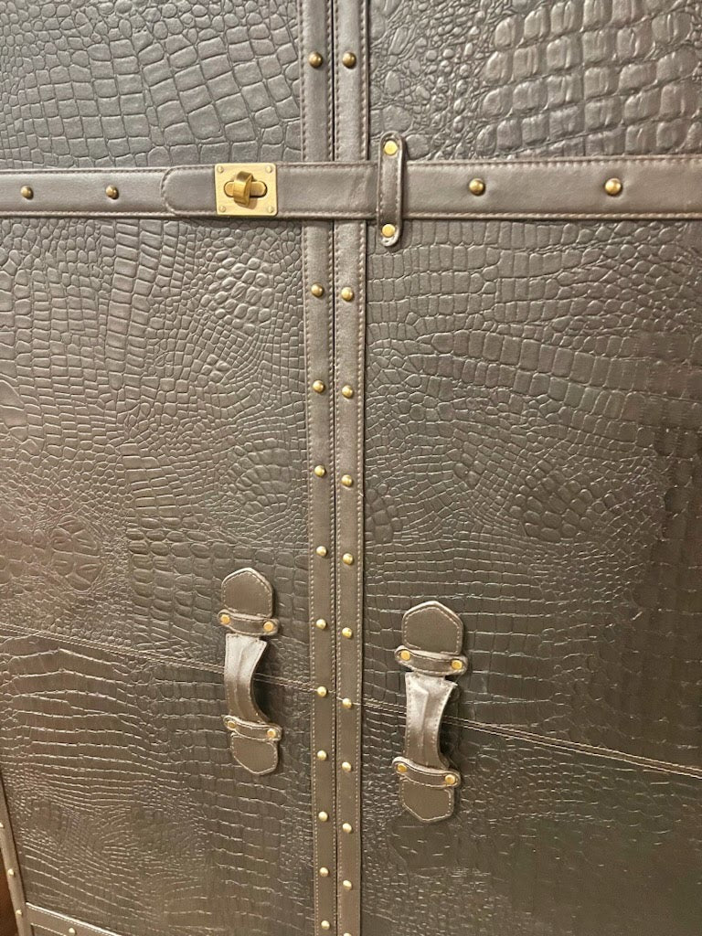 Black Texture Croc Leather Bar Cabinet
