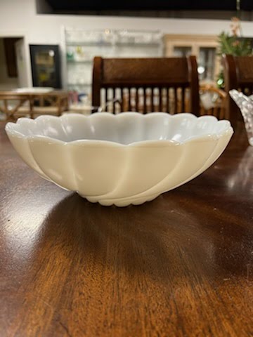 White/Pearl Decorative Bowl