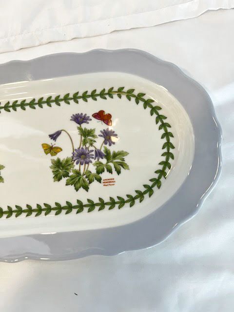 Botanic Garden Terrace Oval Tray