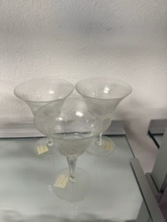 Stem Shot Glass with frosted flower design (each)