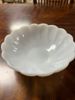 White/Pearl Decorative Bowl