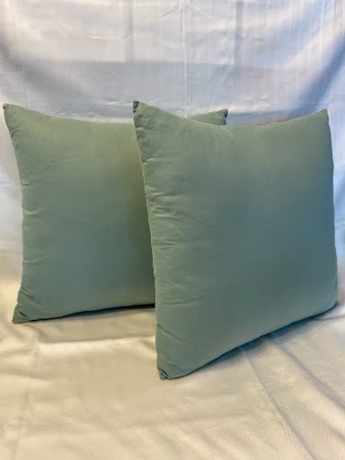 Set of 2 - Mint green pillows 17"