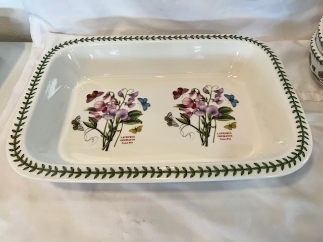 Botanic Garden Medium Roasting Dish