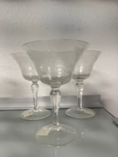 Stem Shot Glass with frosted flower design (each)