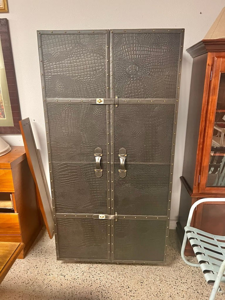 Black Texture Croc Leather Bar Cabinet